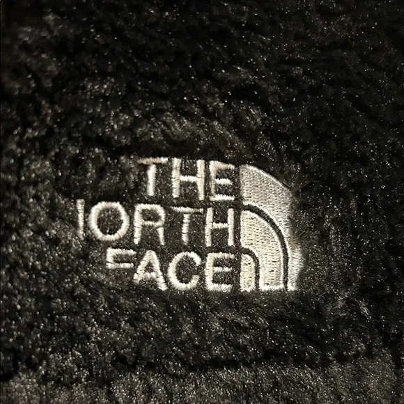 The North Face Kids Black Fleece Puffer Jacket